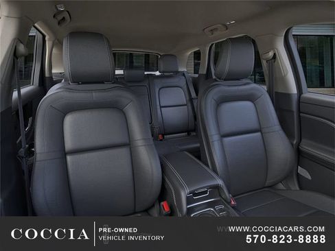 Used 2026 Lincoln Corsair Premiere AWD/4WD image 7