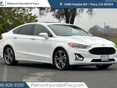 Used 2020 Ford Fusion Titanium image 1