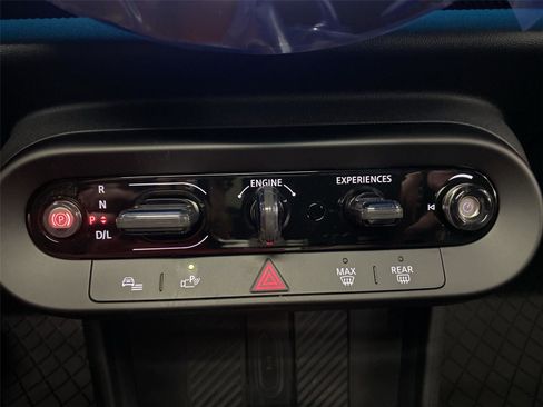 New 2026 MINI Cooper 4-Door Hardtop image 26