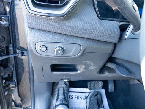 Used 2025 Chevrolet TrailBlazer LT image 23