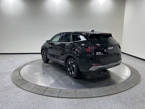 New 2026 Kia Sportage LX image 7