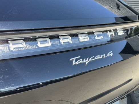 Used 2022 Porsche Taycan 4 Cross Turismo image 35