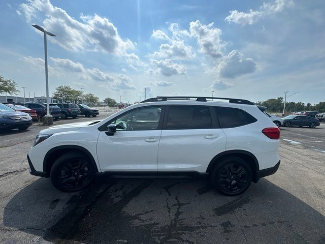 Used 2024 Subaru Ascent Onyx Edition w/ Popular Package Onyx AWD/4WD image 4