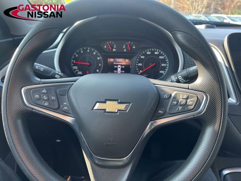 Used 2024 Chevrolet Malibu LT image 46