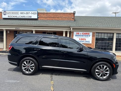 Used 2021 Dodge Durango SXT AWD/4WD image 4
