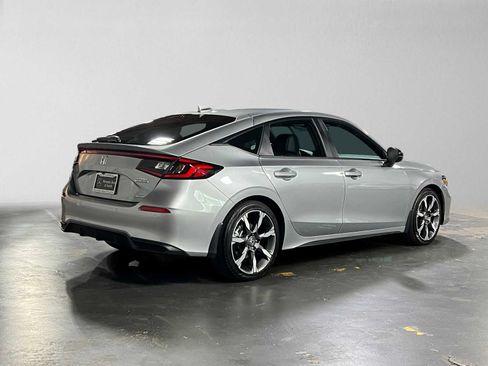 Used 2025 Honda Civic Sport Touring image 3
