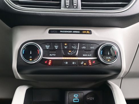 Used 2023 Ford Escape Active image 20