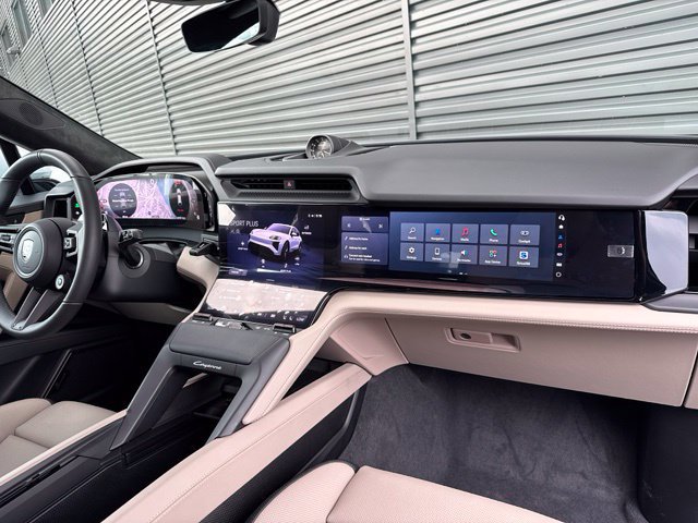 New 2026 Porsche Cayenne Turbo AWD/4WD image 42