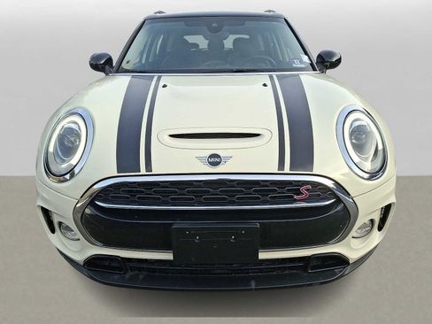 Used 2019 MINI Cooper Clubman S w/ Storage Package image 2