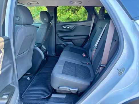 Used 2020 Chevrolet Blazer LT image 16