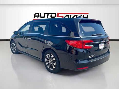Used 2023 Honda Odyssey EX-L image 5