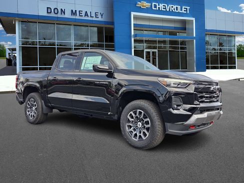 New 2026 Chevrolet Colorado Z71 w/ Technology Package AWD/4WD image 1