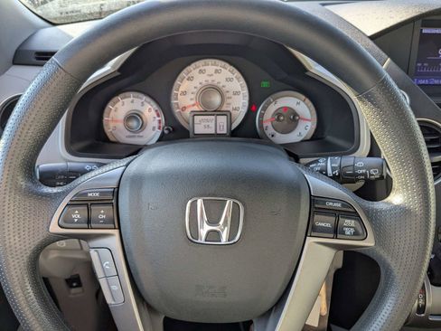 Used 2015 Honda Pilot LX image 27