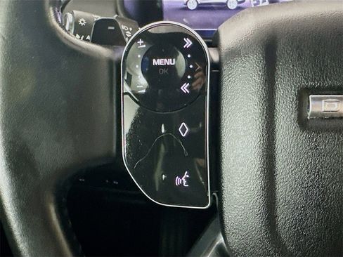 Used 2020 Land Rover Discovery Landmark image 25