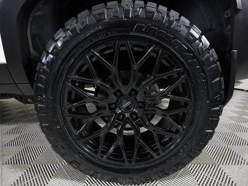 Used 2025 Toyota Land Cruiser image 45