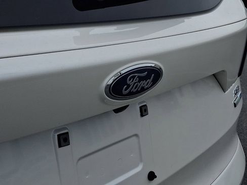 Used 2017 Ford Escape SE AWD/4WD image 31