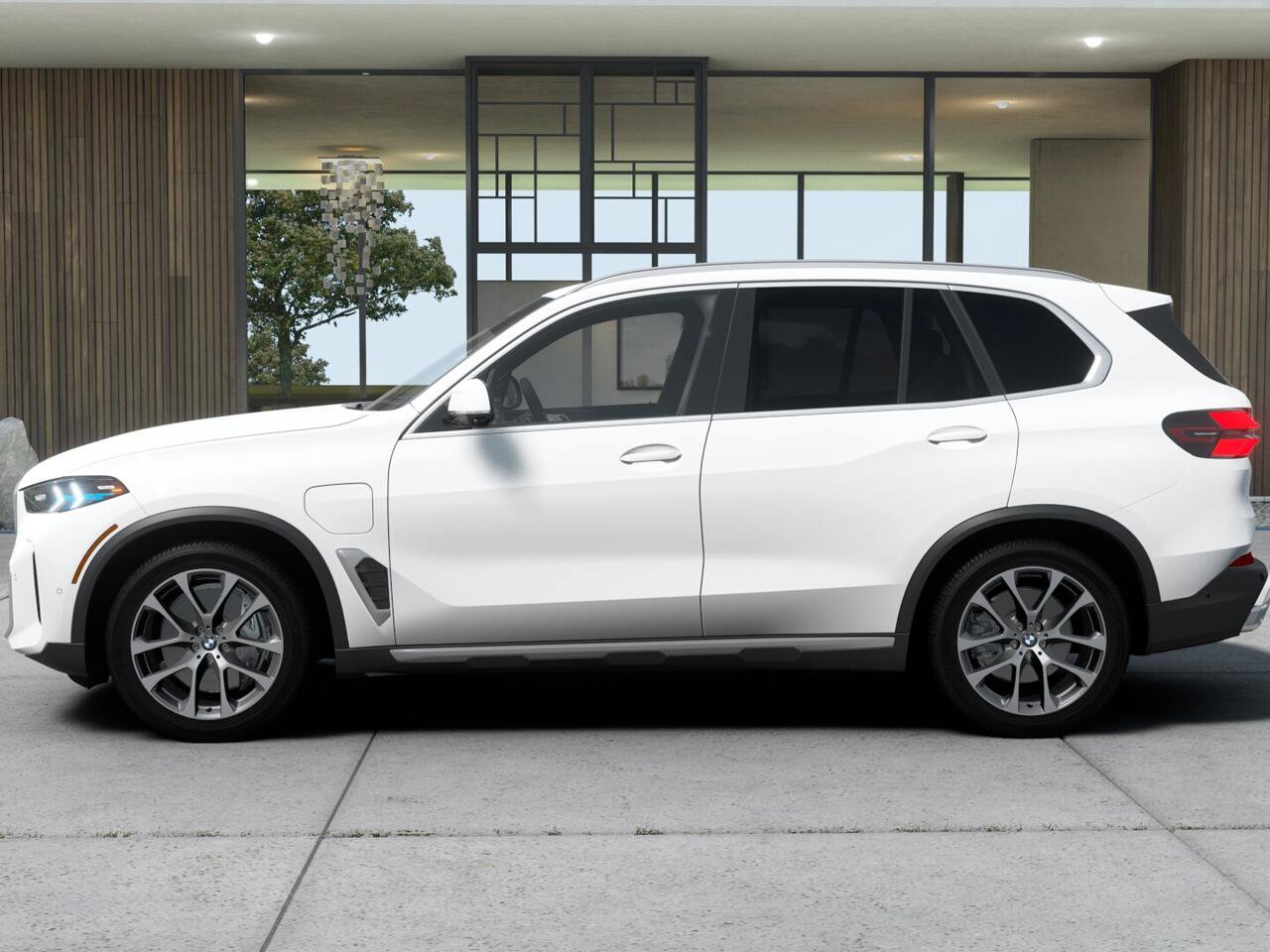 Used 2026 BMW X5 xDrive50e w/ Parking Assistance Package AWD/4WD image 4
