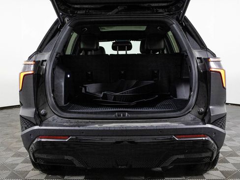 Used 2025 Chevrolet Equinox RS w/ Safety and Technology Package image 39