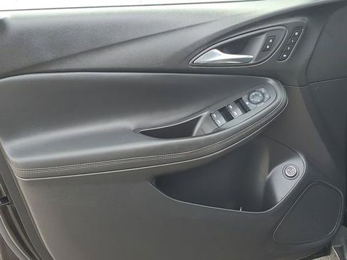 Used 2023 Buick Encore GX Essence w/ Experience Buick Package AWD/4WD image 27