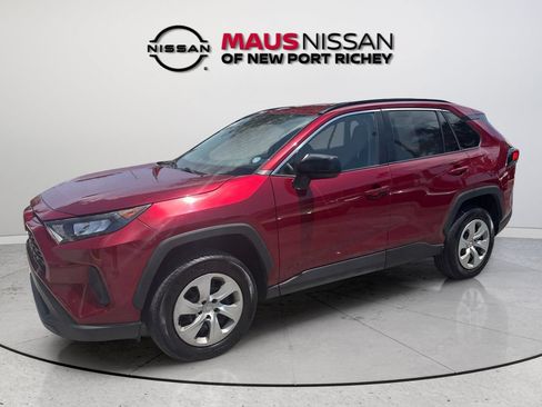 Used 2021 Toyota RAV4 LE AWD/4WD image 7