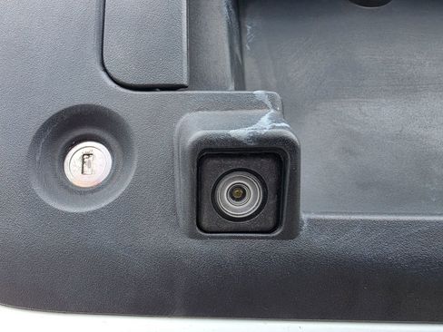 Used 2020 Chevrolet Express 2500 w/ Driver Convenience Package RWD image 23