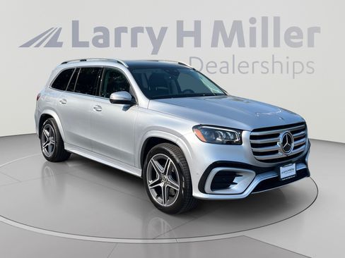 Used 2026 Mercedes-Benz GLS 450 4MATIC image 7