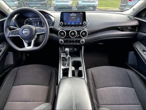 Certified 2024 Nissan Sentra SV image 7