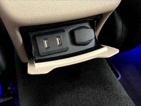 Used 2021 Mercedes-Benz C 300 Sedan image 37