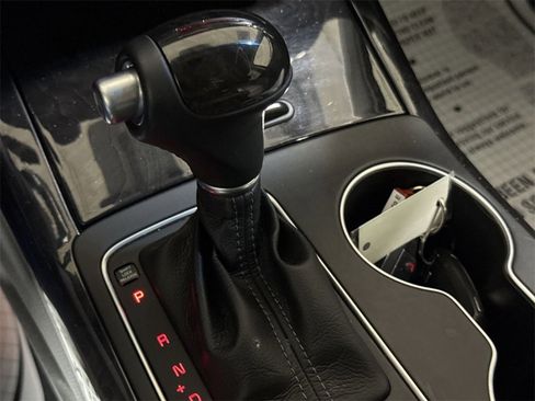 Used 2016 Kia Sorento EX w/ EX Premium Package image 17