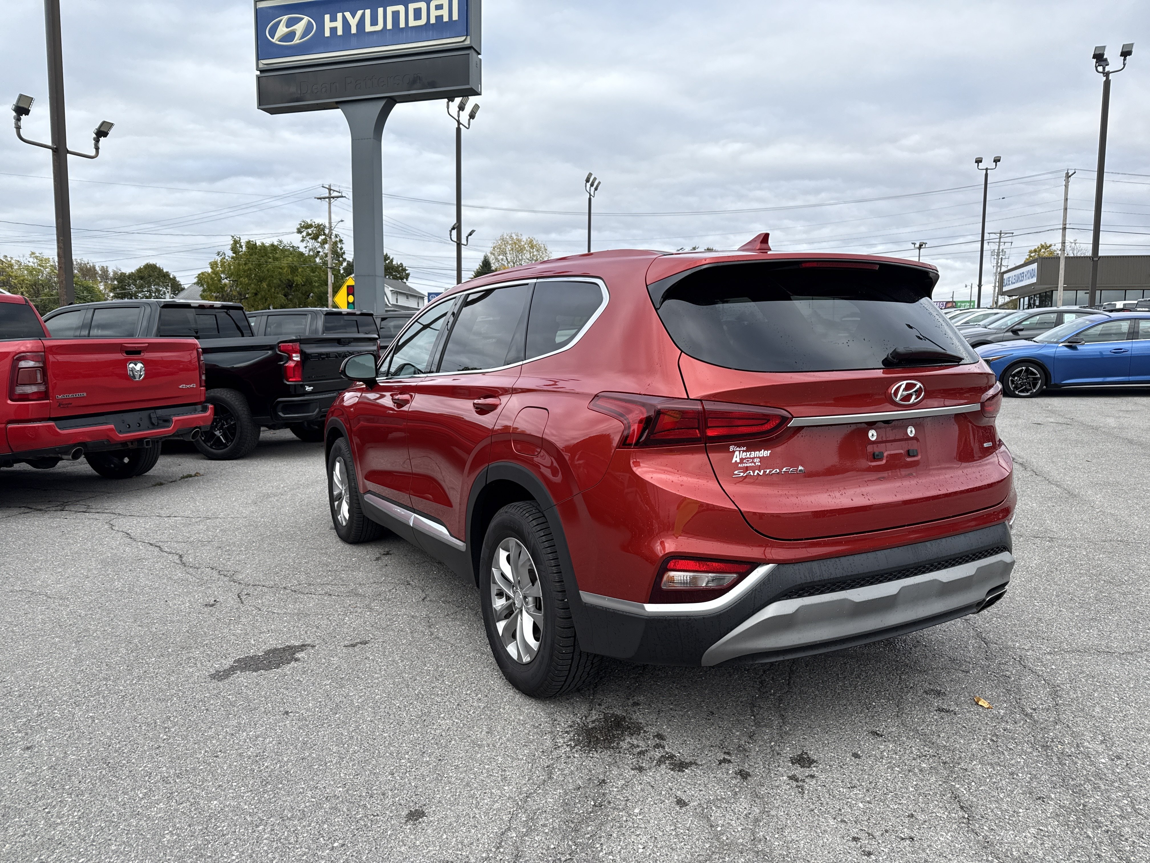 Used 2020 Hyundai Santa Fe SEL w/ Cargo Package AWD/4WD image 5