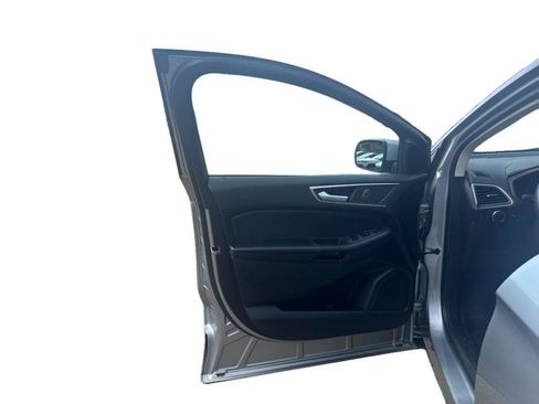 Used 2024 Ford Edge SEL AWD/4WD image 6