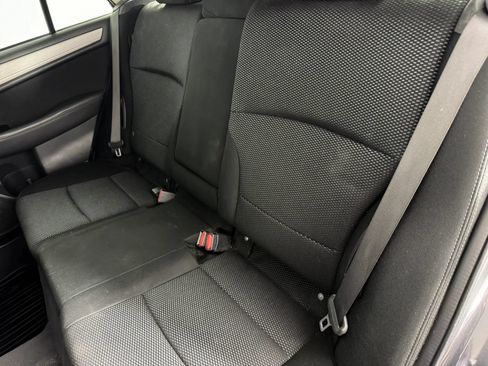 Used 2018 Subaru Outback 2.5i Premium AWD/4WD image 33