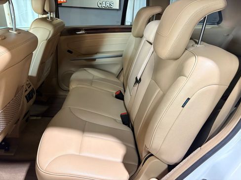 Used 2012 Mercedes-Benz GL 450 4MATIC image 11
