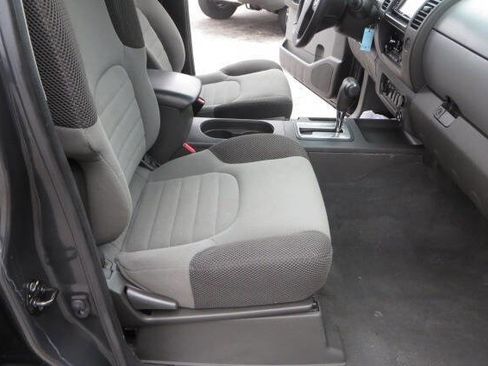 Used 2007 Nissan Xterra S w/ Utility Pkg image 27