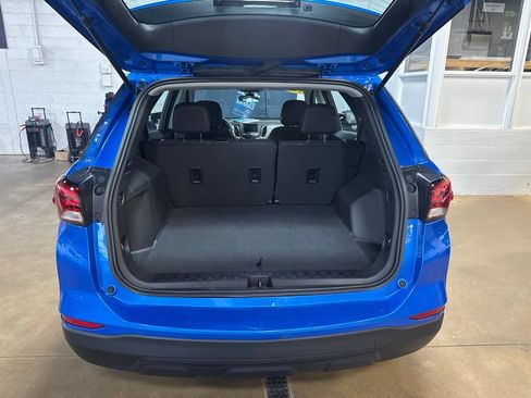 Used 2024 Chevrolet Equinox LS FWD image 5