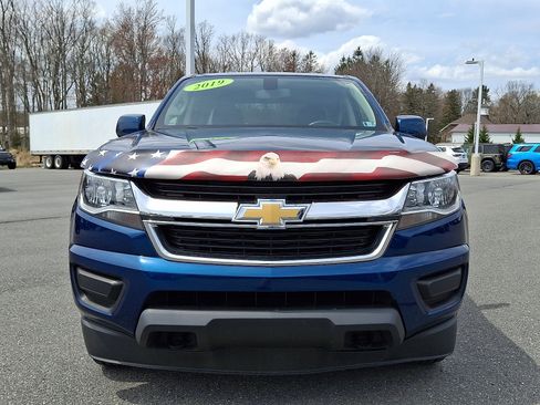 Used 2019 Chevrolet Colorado LT AWD/4WD image 2