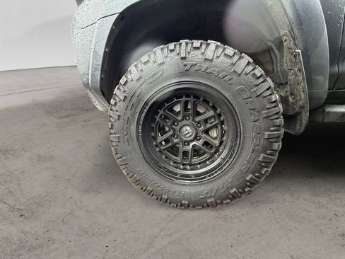 Used 2021 Toyota 4Runner SR5 Premium image 9