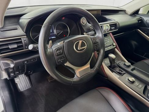 Used 2019 Lexus IS 300 w/ Premium Package RWD image 10