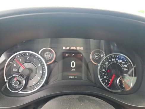 Used 2023 RAM 1500 Big Horn AWD/4WD image 12