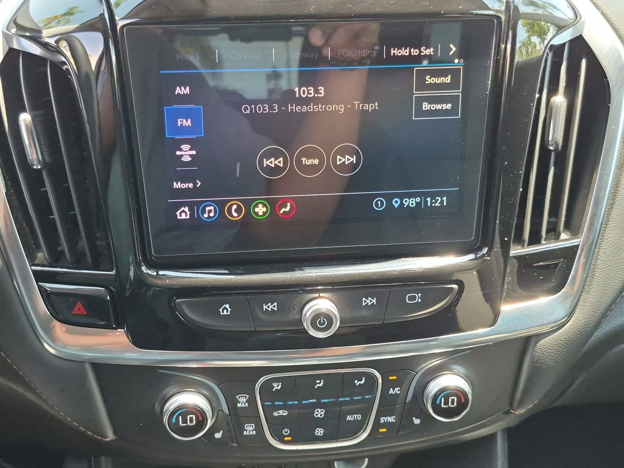 Used 2021 Chevrolet Traverse LT AWD/4WD image 23