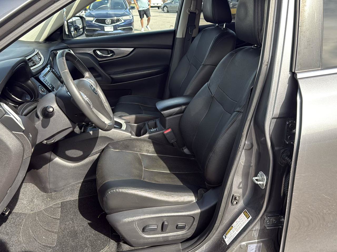 Used 2016 Nissan Rogue SL w/ SL Premium Package AWD/4WD image 17