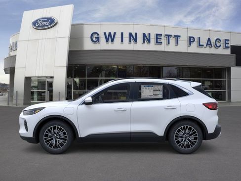 New 2025 Ford Escape SE w/ PHEV Premium Package FWD image 3