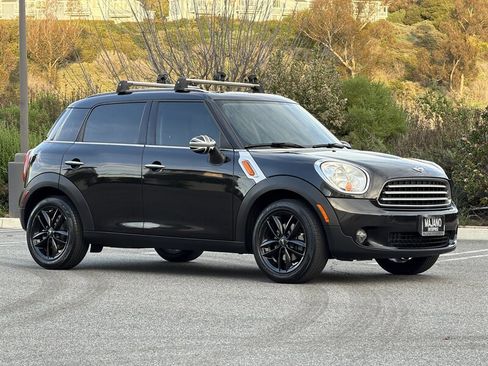 Used 2011 MINI Cooper Countryman image 8