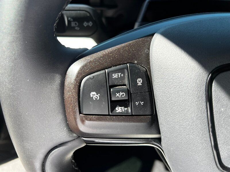 Used 2021 Ford Mustang Mach-E Premium AWD/4WD image 31