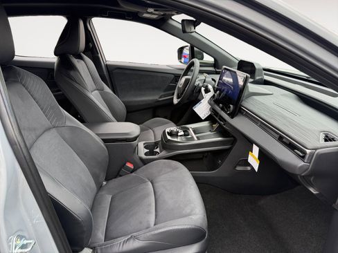 New 2026 Toyota C-HR AWD/4WD image 15