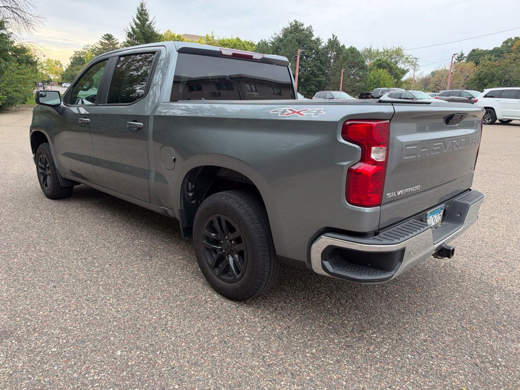 Used 2020 Chevrolet Silverado 1500 LT w/ All-Star Edition AWD/4WD image 3