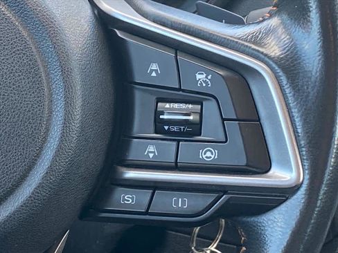 Used 2021 Subaru Crosstrek 2.0i Premium image 8