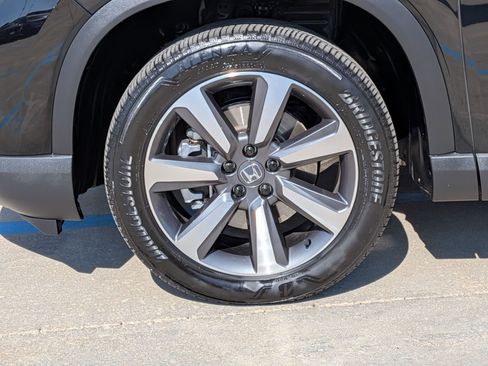 Certified 2025 Honda Pilot Elite image 35