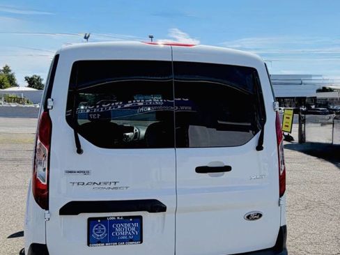 Used 2016 Ford Transit Connect XLT FWD image 8