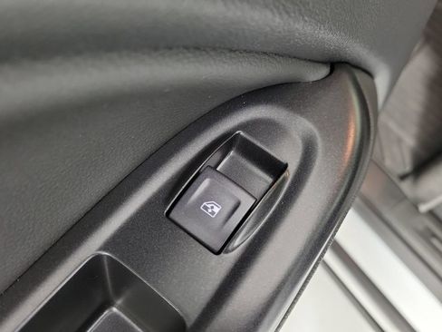 Used 2022 GMC Canyon Elevation w/ Elevation Premium Package AWD/4WD image 12